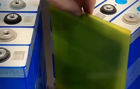 億緯磷酸鐵鋰電芯定做24V 115ah鋰電池組,適用戶外工業(yè)家用等領域1739332256774378.jpg